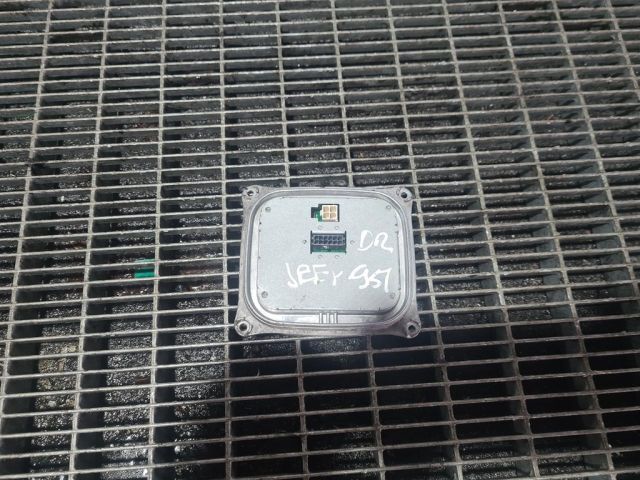 bontott JEEP CHEROKEE Xenon Trafó