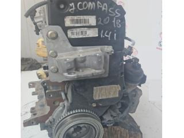 bontott JEEP COMPASS Motor (Fűzött blokk hengerfejjel)