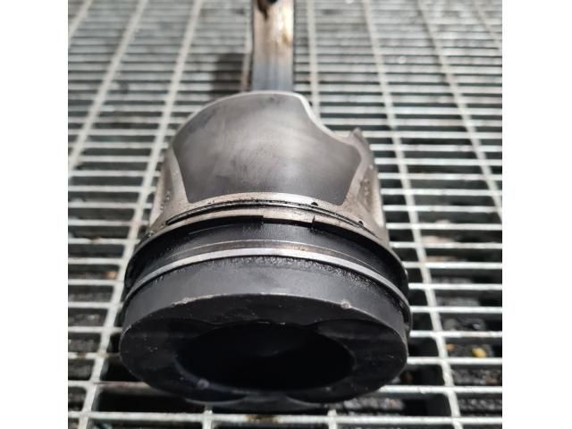 bontott JEEP COMPASS Dugattyú