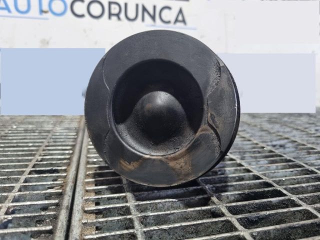 bontott JEEP COMPASS Dugattyú