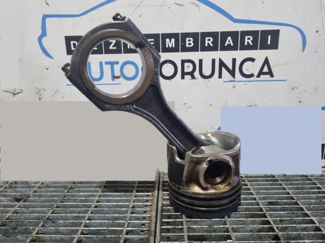 bontott JEEP COMPASS Dugattyú