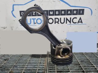 bontott JEEP COMPASS Dugattyú