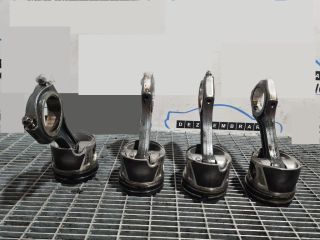 bontott JEEP COMPASS Dugattyú