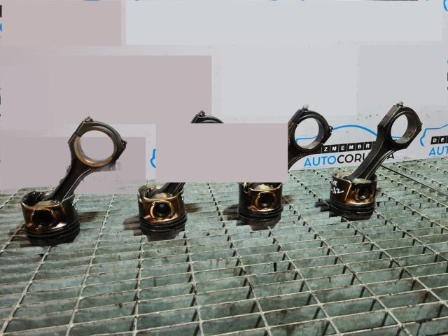 bontott JEEP COMPASS Dugattyú