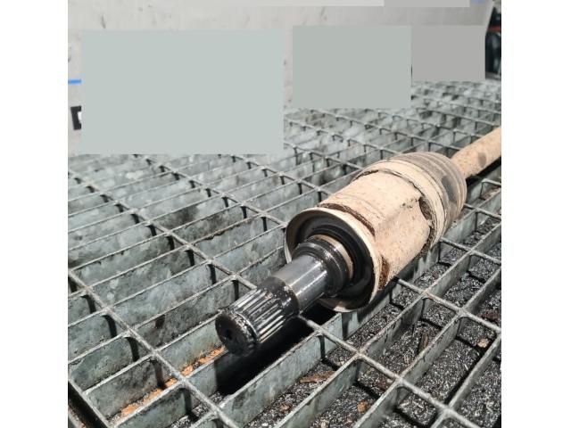 bontott JEEP COMPASS Jobb hátsó Féltengely