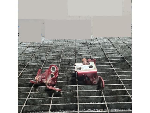 bontott JEEP COMPASS Ajtó Zsanér (Pozíciófüggetlen)