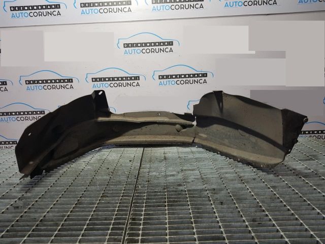 bontott JEEP COMPASS Bal első Dobbetét (Kerékjárati, Műanyag)