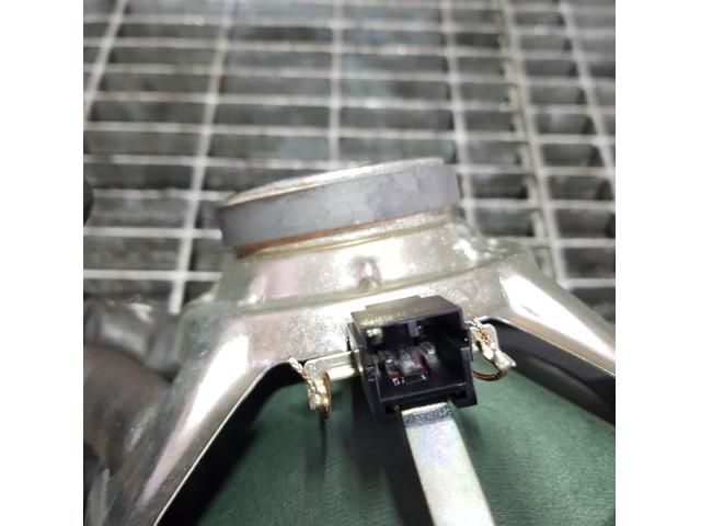 bontott JEEP COMPASS Bal hátsó Hangszóró