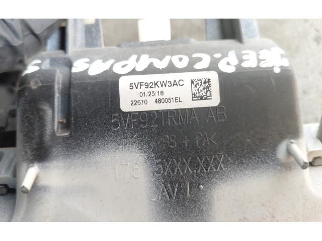 bontott JEEP COMPASS Csomagtérajtó Kilincs