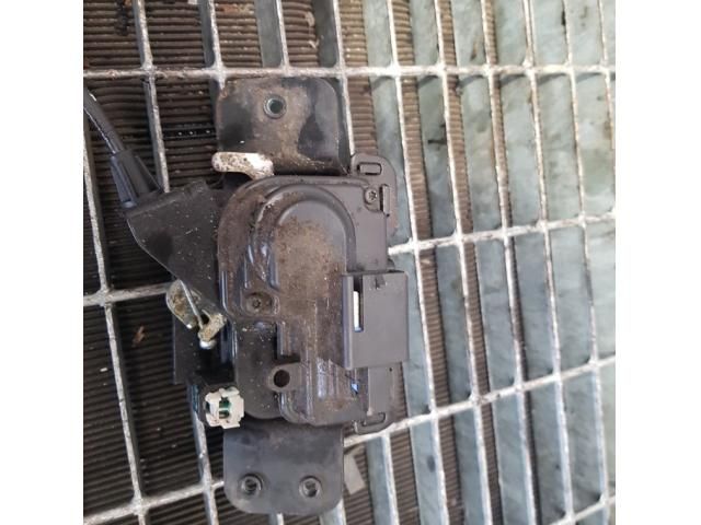 bontott JEEP COMPASS Csomagtérajtó Zárszerkezet