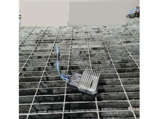 bontott JEEP COMPASS Előtét Ellenállás Fűtőmotor