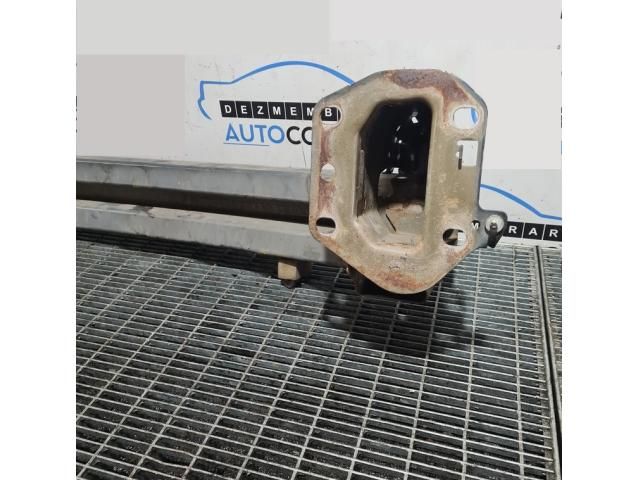 bontott JEEP COMPASS Első Lökhárító Merevítő (Fém)