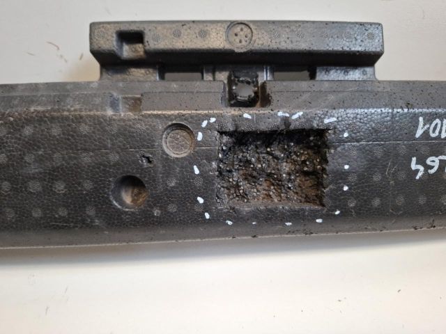 bontott JEEP COMPASS Első Lökhárító Merevítő (Fém)