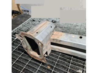 bontott JEEP COMPASS Első Lökhárító Merevítő (Fém)