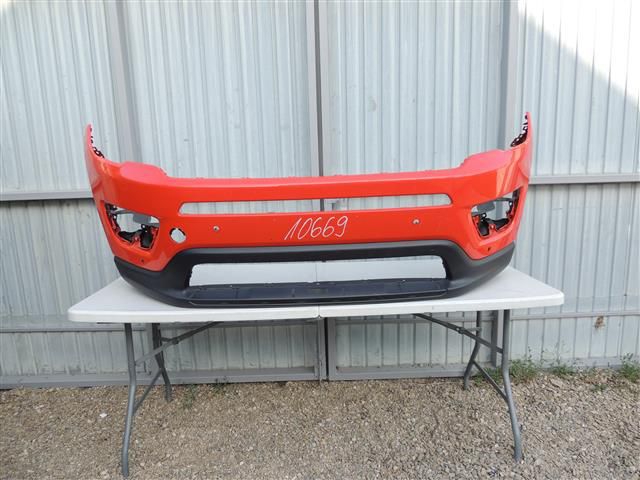 bontott JEEP COMPASS Első Lökhárító (Részeivel)