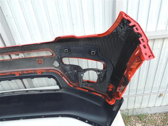 bontott JEEP COMPASS Első Lökhárító (Részeivel)