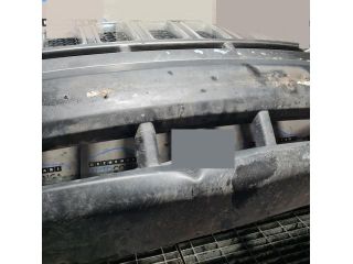 bontott JEEP COMPASS Első Lökhárító (Üresen)