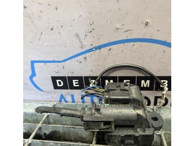 bontott JEEP COMPASS Izzító Relé