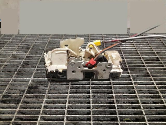 bontott JEEP COMPASS Jobb első Ajtózár