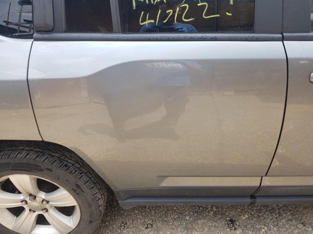 bontott JEEP COMPASS Jobb hátsó Ajtó (Üres lemez)