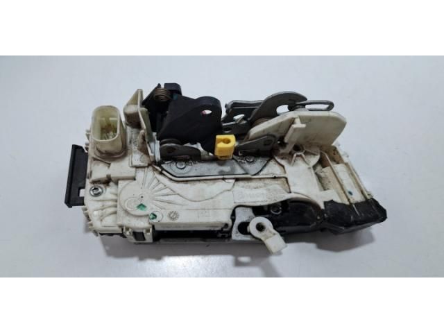 bontott JEEP COMPASS Jobb hátsó Ajtózár