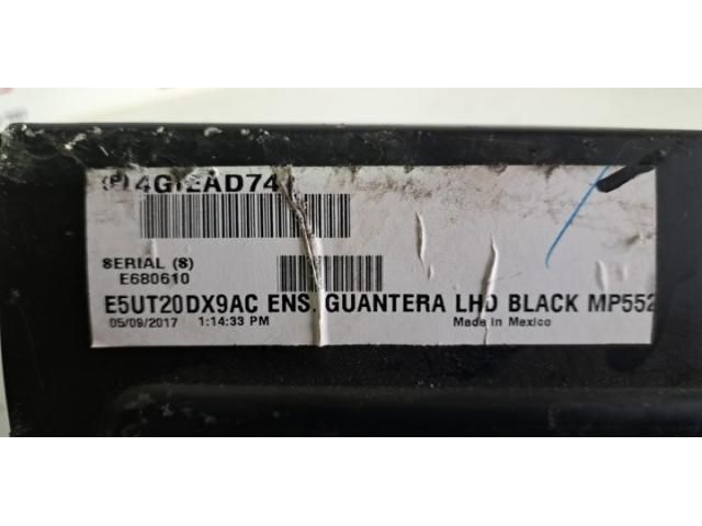 bontott JEEP COMPASS Kesztyűtartó