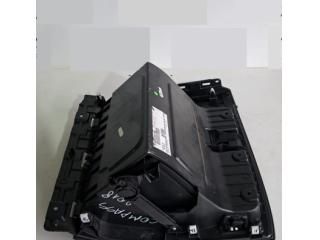 bontott JEEP COMPASS Kesztyűtartó