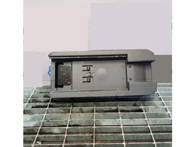 bontott JEEP COMPASS Könyöklő