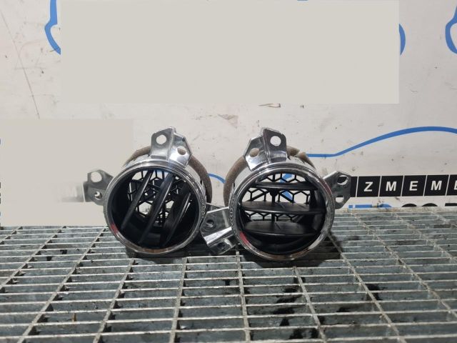 bontott JEEP COMPASS Középső Szellőző