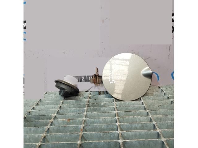 bontott JEEP COMPASS Tankajtó