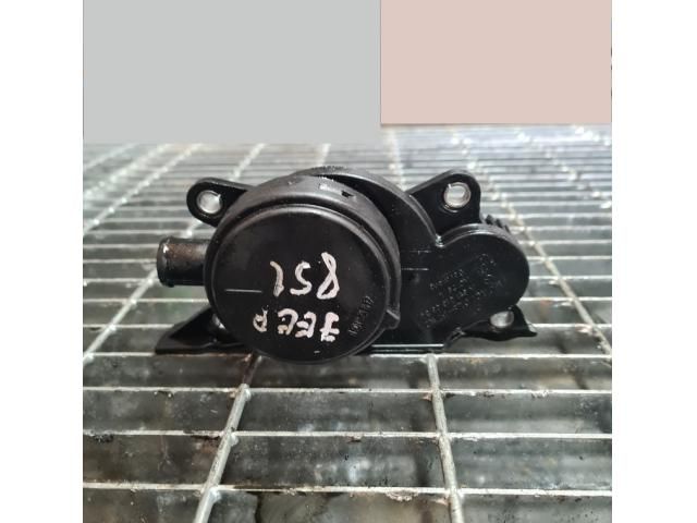 bontott JEEP GRAND CHEROKEE Olajszűrő Ház