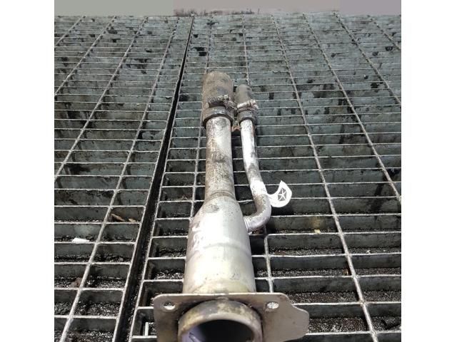 bontott JEEP GRAND CHEROKEE Tankbetöltő Cső (Fém)