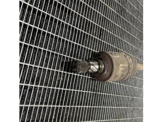 bontott JEEP GRAND CHEROKEE Bal Féltengely