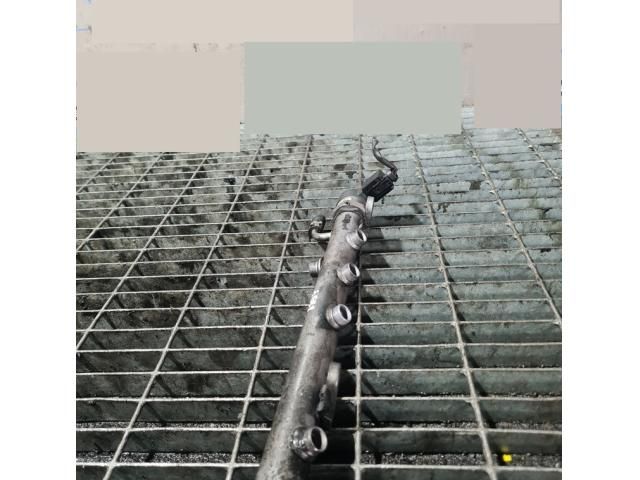 bontott JEEP GRAND CHEROKEE Közösnyomócső