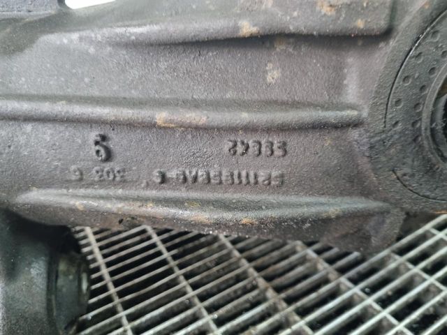 bontott JEEP GRAND CHEROKEE Osztómű