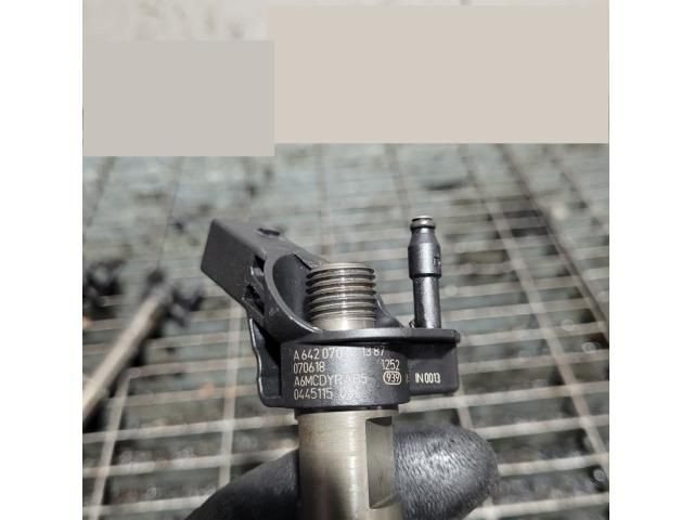 bontott JEEP GRAND CHEROKEE Porlasztó (1 db)