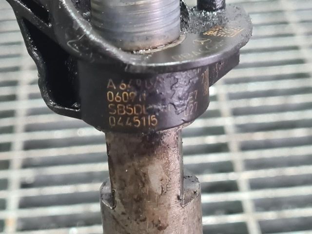 bontott JEEP GRAND CHEROKEE Porlasztó (1 db)