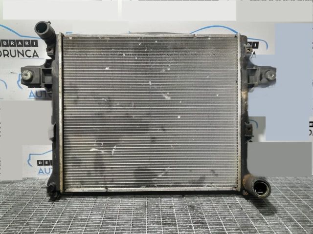 bontott JEEP GRAND CHEROKEE Vízhűtő Radiátor (Klímás)