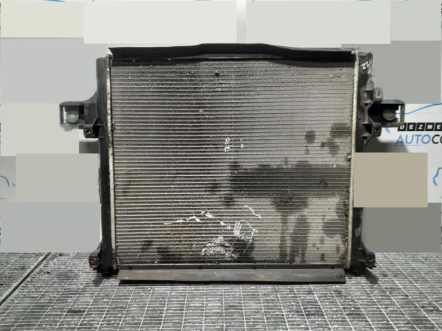 bontott JEEP GRAND CHEROKEE Vízhűtő Radiátor (Klímás)