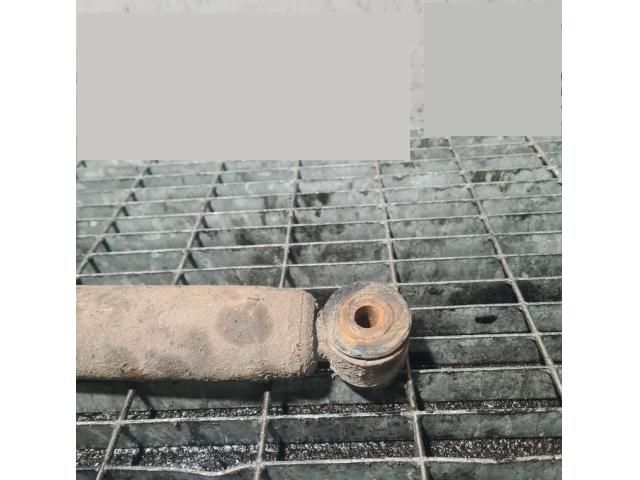 bontott JEEP GRAND CHEROKEE Bal hátsó Lengéscsillapító