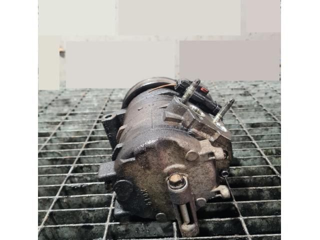 bontott JEEP GRAND CHEROKEE Klímakompresszor