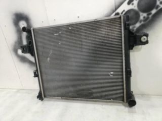 bontott JEEP GRAND CHEROKEE Vízhűtő Radiátor (Nem klímás)