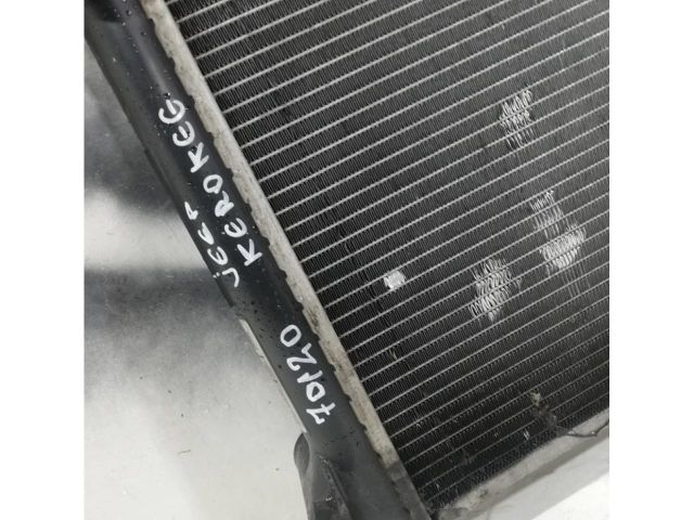 bontott JEEP GRAND CHEROKEE Vízhűtő Radiátor (Nem klímás)