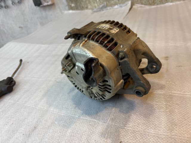 bontott JEEP GRAND CHEROKEE Generátor