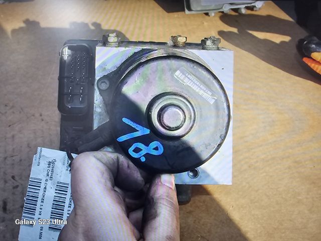 bontott JEEP GRAND CHEROKEE ABS Kocka