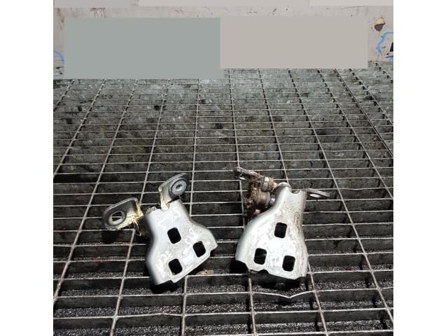 bontott JEEP GRAND CHEROKEE Ajtó Zsanér (Pozíciófüggetlen)