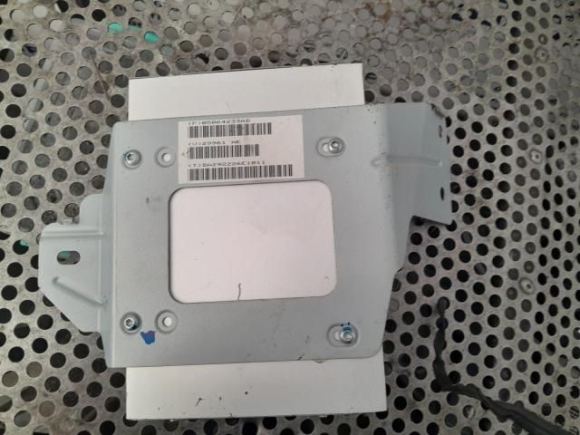 bontott JEEP GRAND CHEROKEE Antenna Erősítő