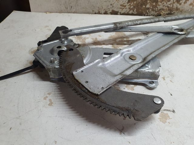 bontott JEEP GRAND CHEROKEE Bal első Ablakemelő Szerkezet (Elektromos)