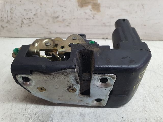 bontott JEEP GRAND CHEROKEE Bal első Ajtózár