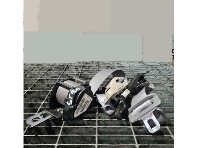 bontott JEEP GRAND CHEROKEE Bal első Biztonsági Öv